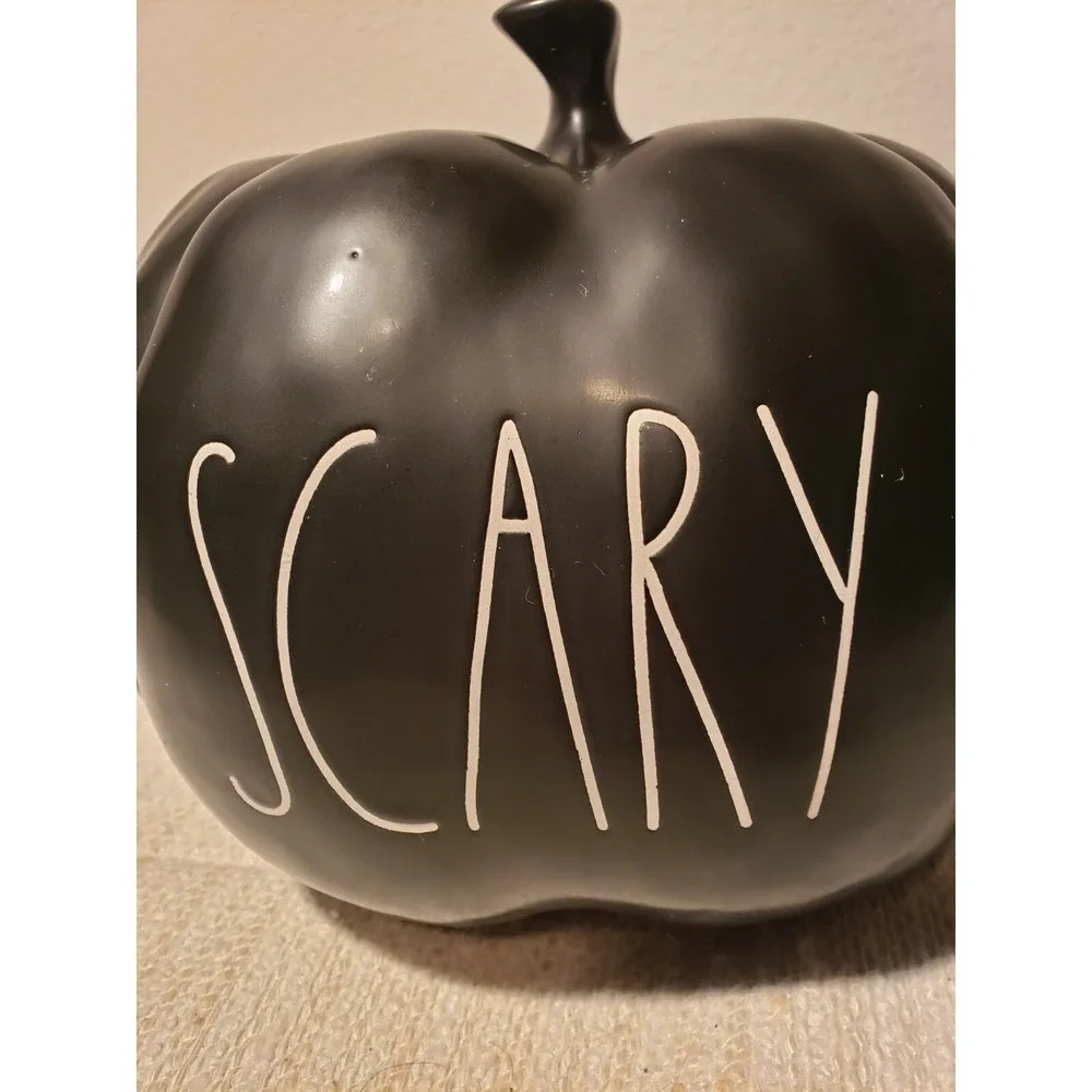 Rae‎ Dunn Magenta Black pumpkin SCARY Size Large - VHTF